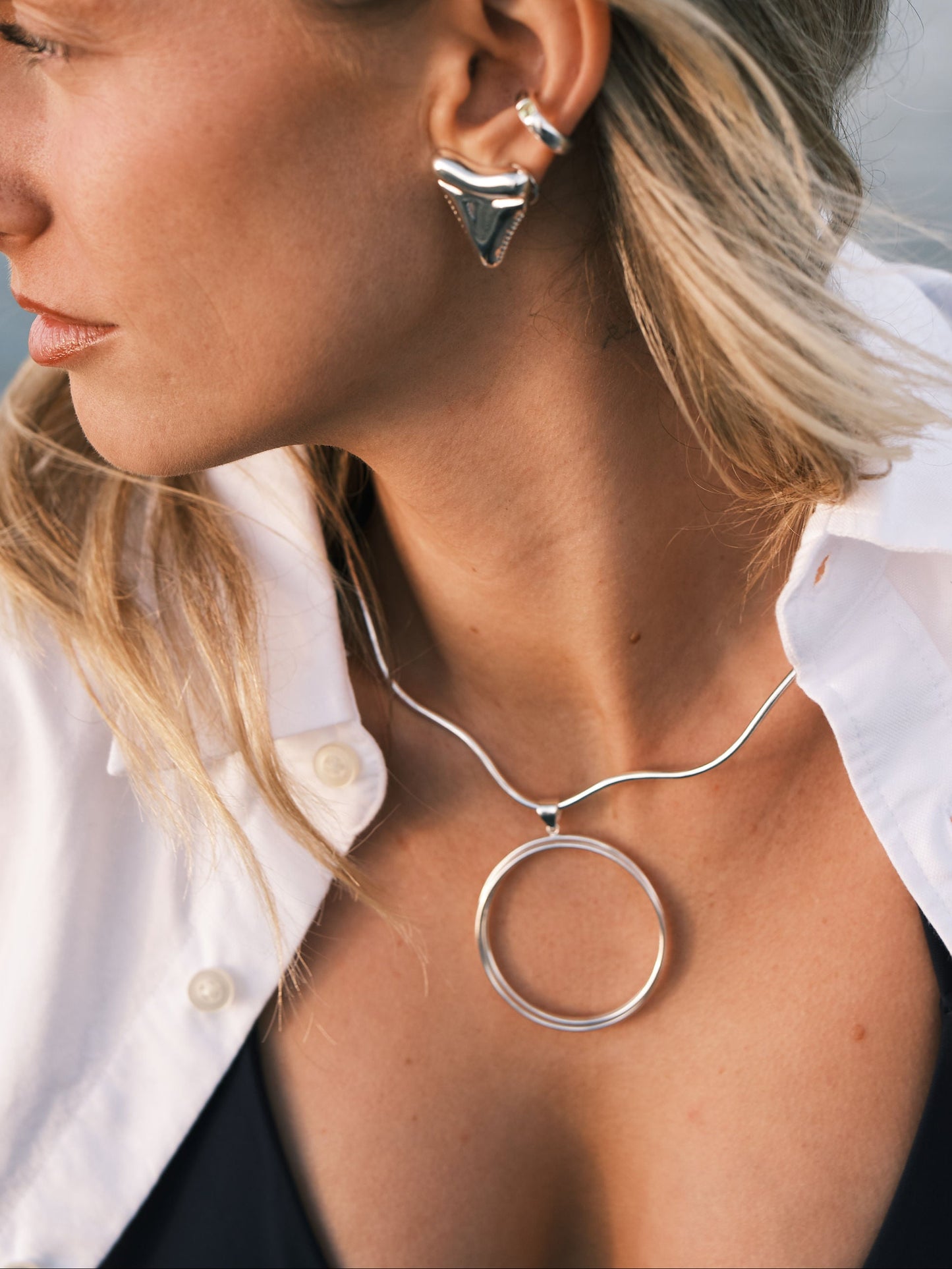 Ripple Collar Necklace