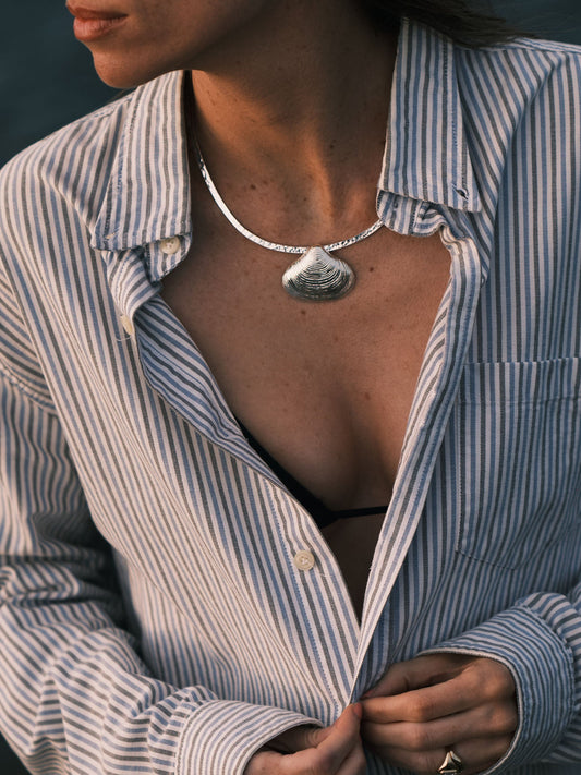 Cora Pendant